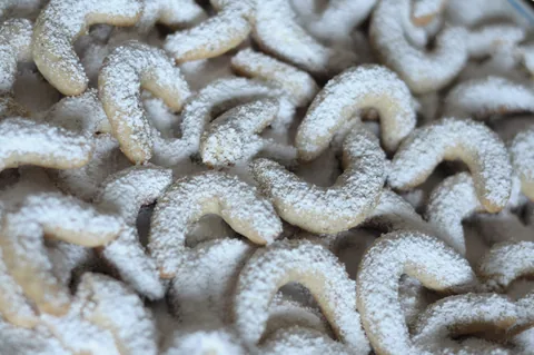 Klassische Vanillekipferl